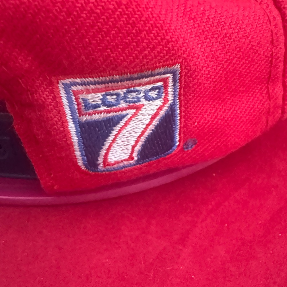 LOGO 7 Red Cap - image 5